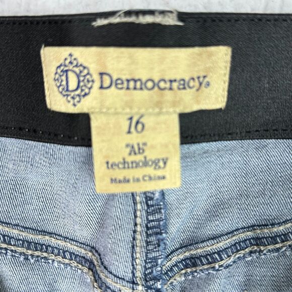 Democracy Jeans Women’s 16 Flare Distressed Raw Hem Ab Tech Stretch - Picture 7 of 14